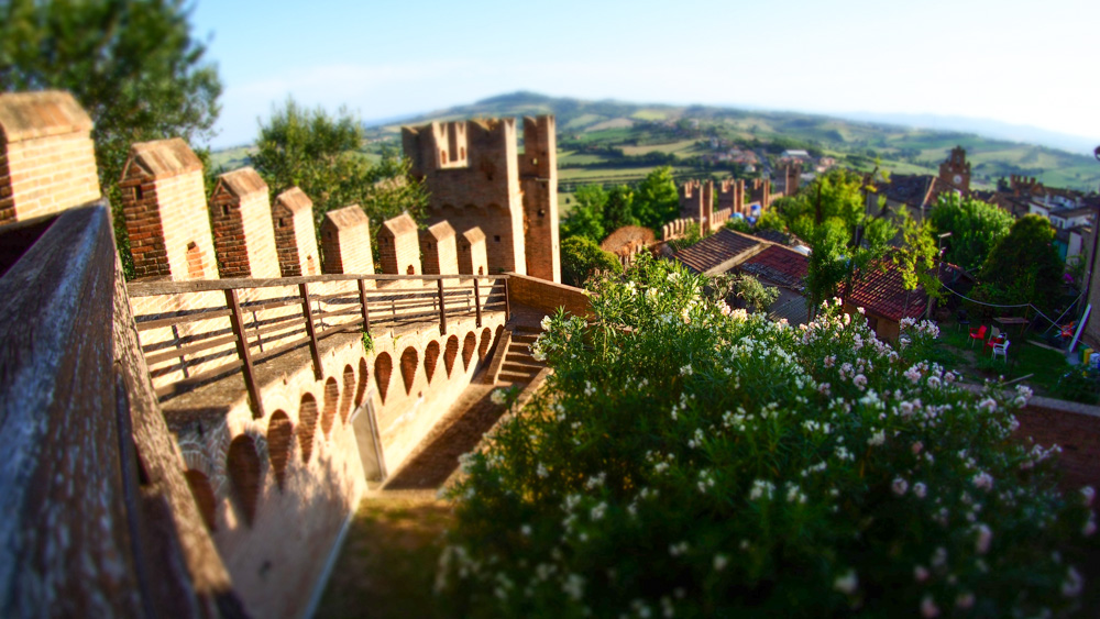 Gradara magic castle - le mura